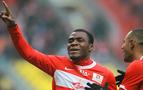 Spartak Moskova’nın 2011 yılının en güzel golünü Emenike attı